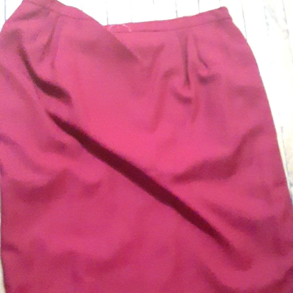 Maxi lined skirt. 24W